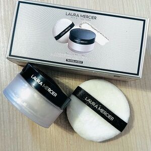 Laura Mercier Translucent Setting Powder with Puff - Cream